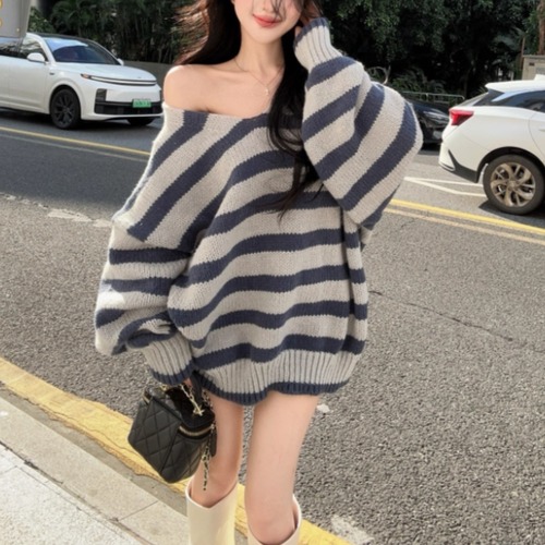 Vネックボーダールーズニット ・12846