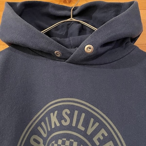 【QUIKSILVER】スノボー サーフィン スウェット プルオーバー パーカー クイックシルバー アメリカ古着