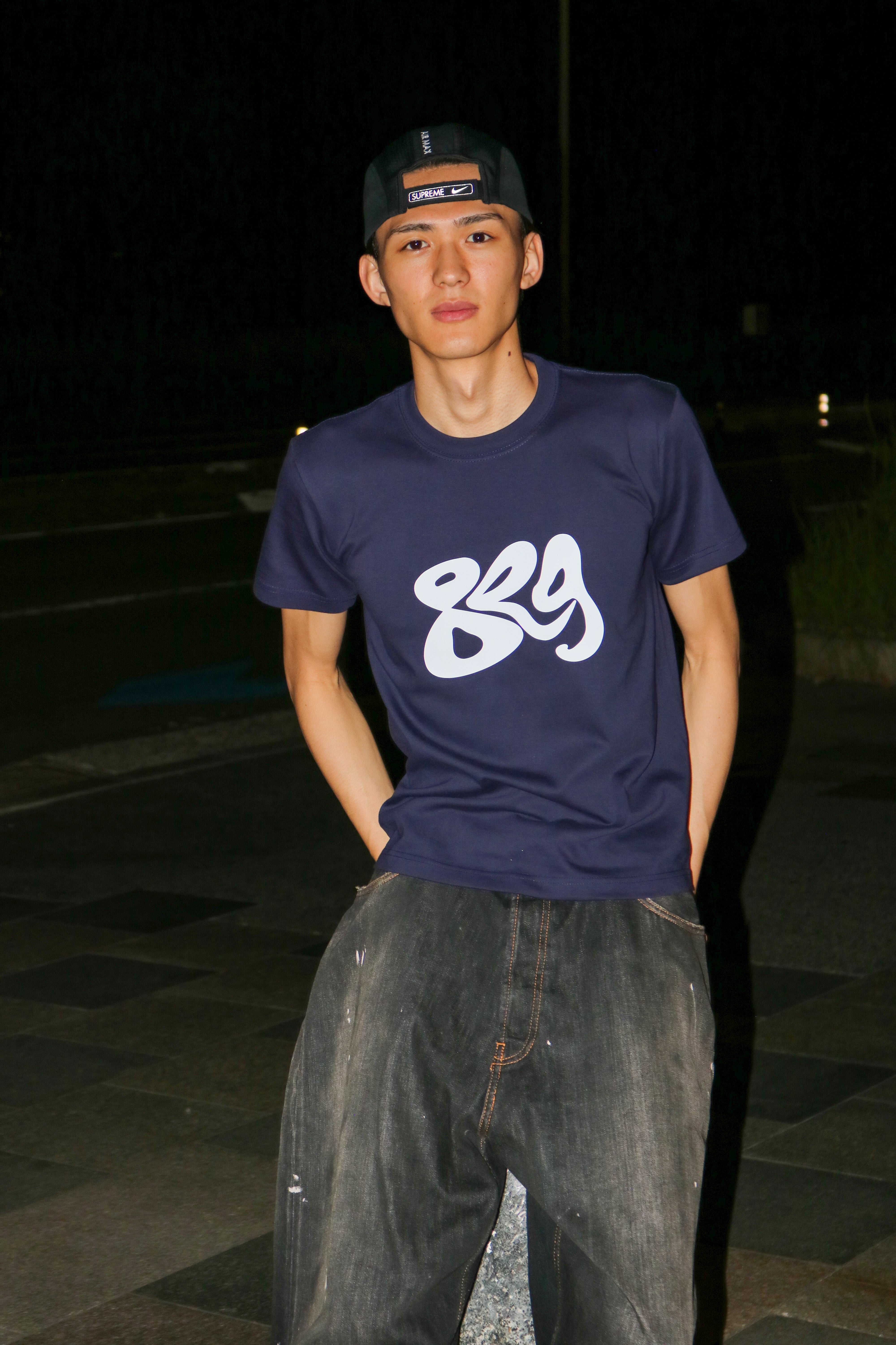 8egreedy ロンT 8eg sticker t-shits 'navy' | 8e greedy
