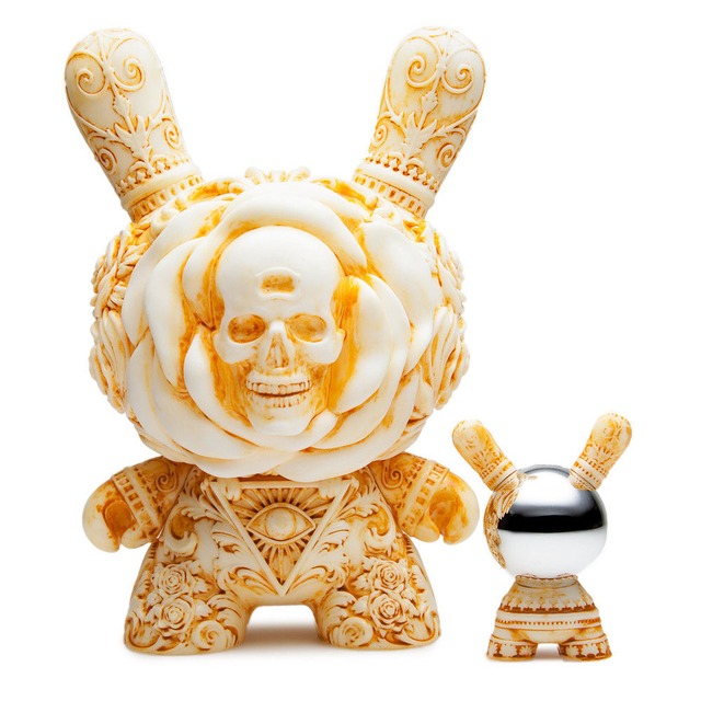 Arcane Divination The Clairvoyant 8" Dunny by J*RYU