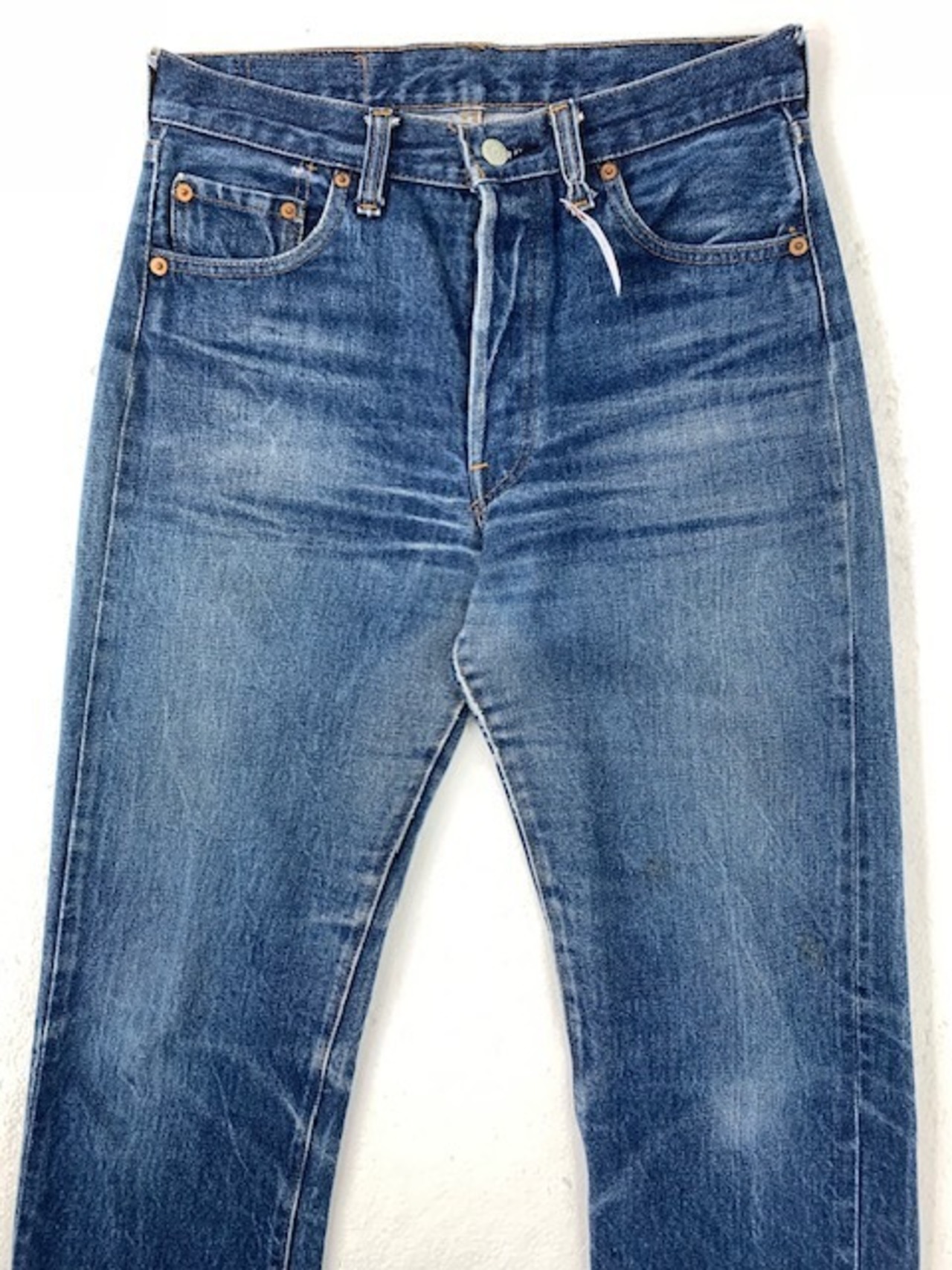 M-103  リーバイス Levis501古着 1981年赤耳 米国製刻524　W 75cm  股下 71cm　