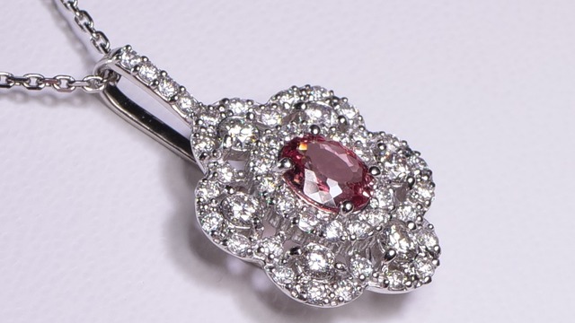 J30-11 PTパパラチアサファイアネックレス［01148028］