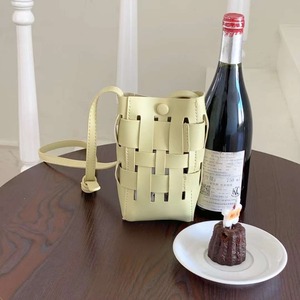 フェイクレザー編み込みショルダーバッグ  AS45-2781