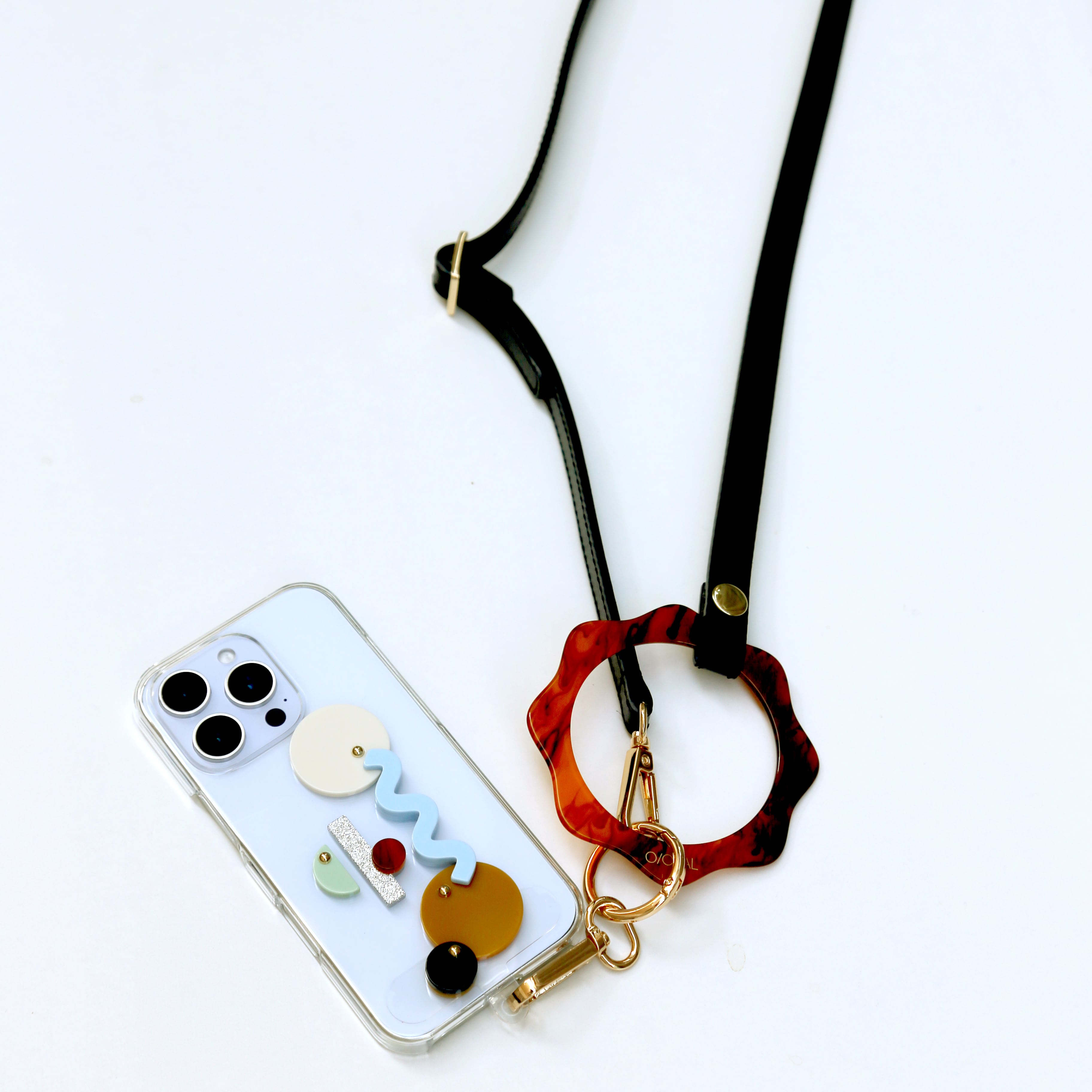 FLOWER PHONE STRAP | O/OVAL