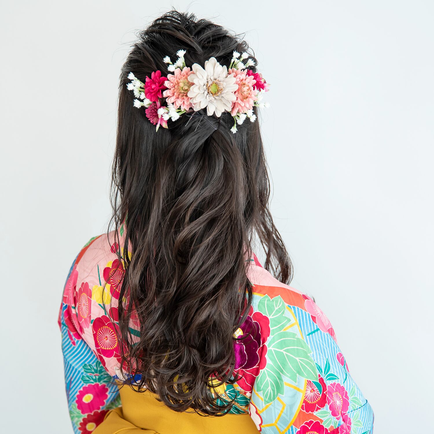 袴 髪型 アップ 卒業袴写真はアップスタイル 簡単ヘアセット方法 人気髪飾りを紹介 Stg Origin Aegpresents Com