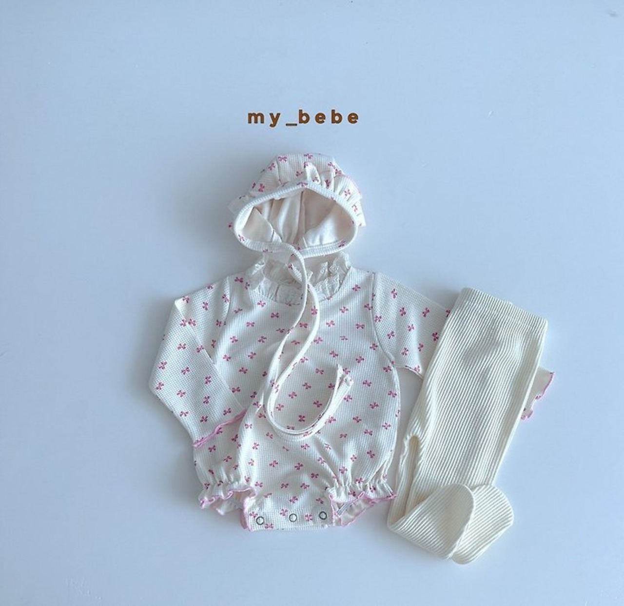 韓国子供服 / Mybebe / ワッフルレーススーツ (ボネット付き) / ベビー *S~Ⅿ*