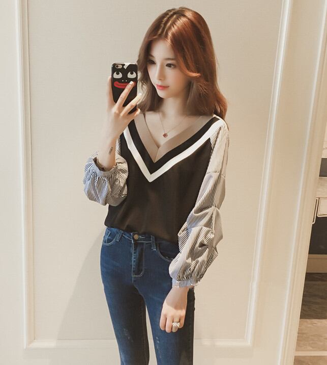 秋冬新作 ブラウス 人気シャツ Vネックブラウス レディーストップス パフスリーブ 痩せ見え ファッション