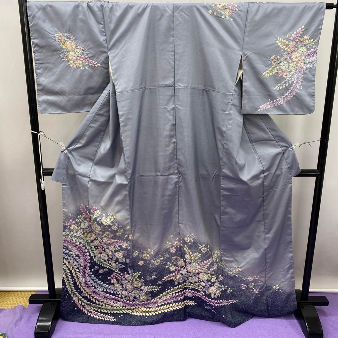 4215 未使用品 辻が花訪問着 グレー 絞り 着物 正絹 紬地 軽い | Donfamily 