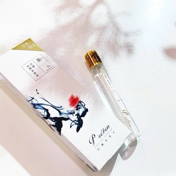 金萱(キンセン)茶香水 パフュームオイル 10mL ロールオンタイプ | P