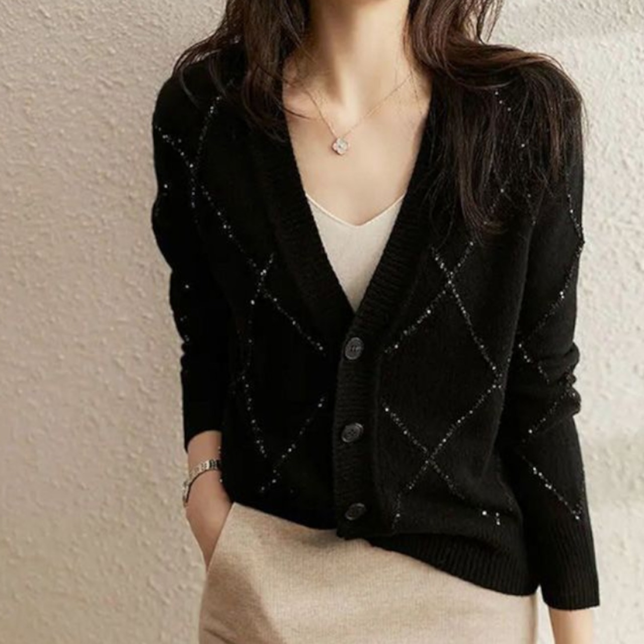 メッシュVネックニットカーディガン W00910