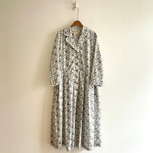 C71288 【Ellie】Liberty Print Open Collar Dress