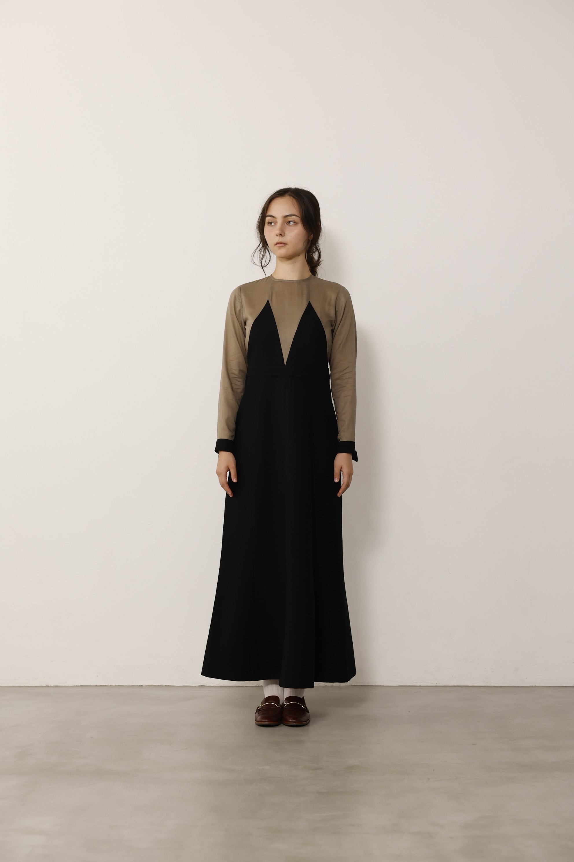 ゴアードロングドレス Gored long dress | ANNIK 