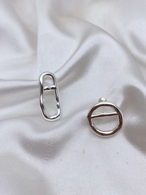 オープンデザイン メタル ミニマル ピアス       00019