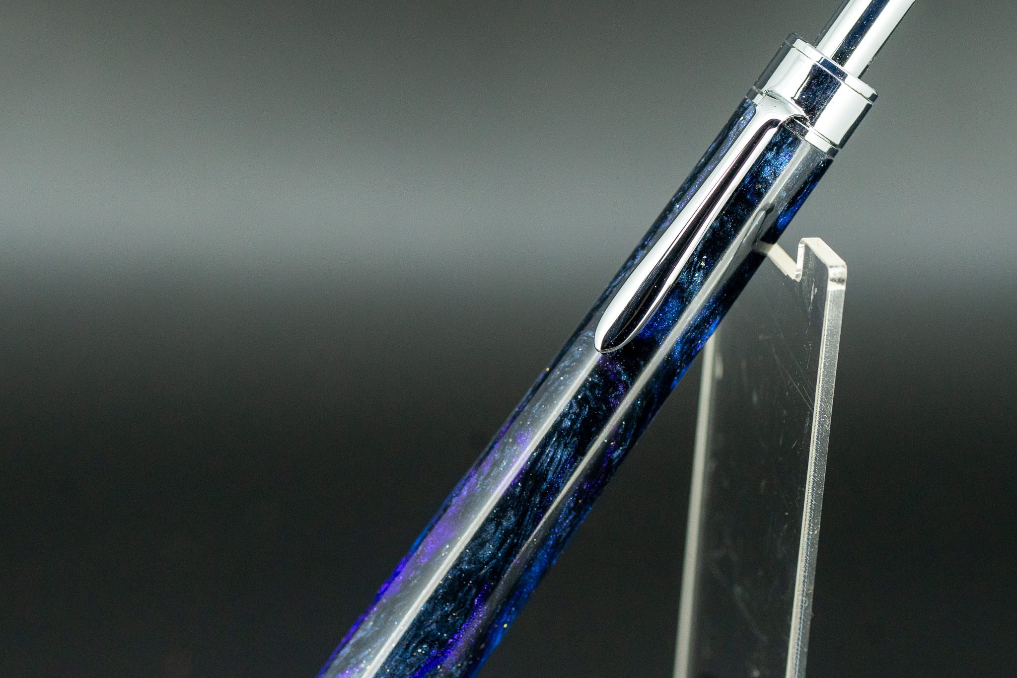 【創造性と透明美】 レジン silver BP