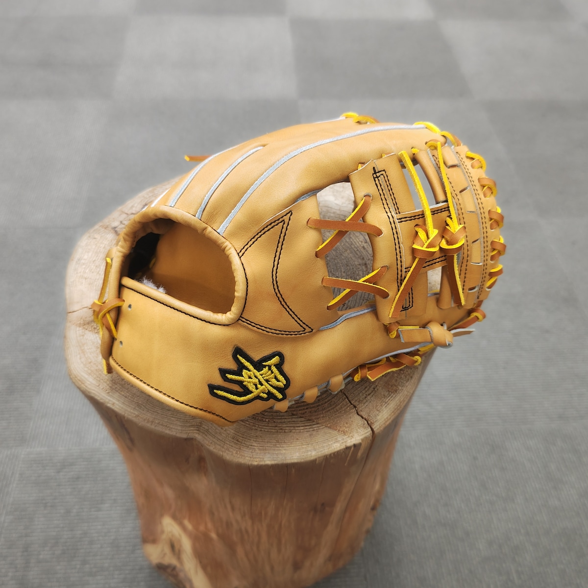 即納可 型付け済み 舞 特殊重心グローブ 硬式用 内野用 | PLAYERZ 