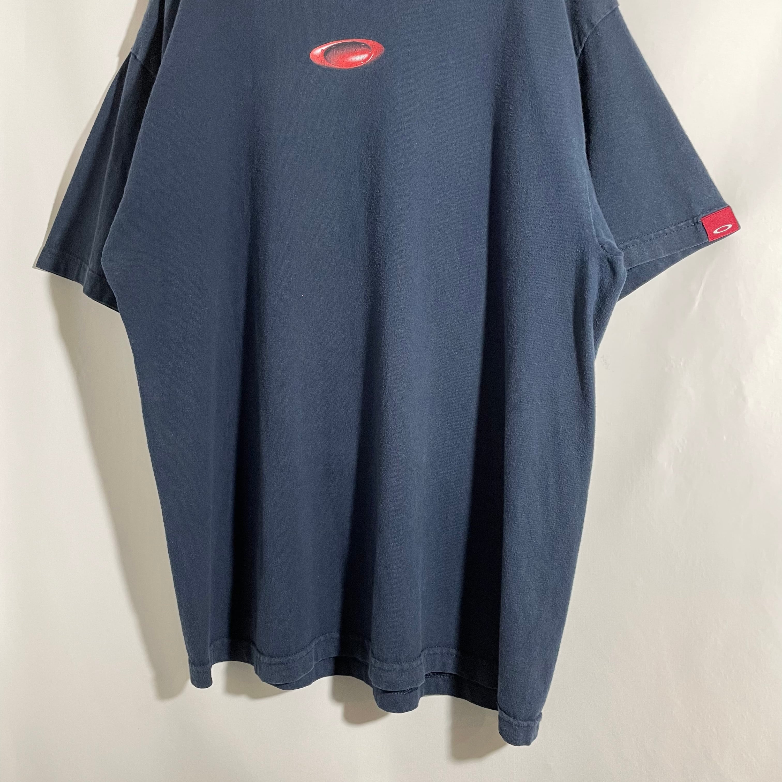 あ*様 #583 OAKLEY ヴィンテージ Tシャツ 00s ネイビー あ*様 #583 OAKLEY ヴィンテージ Tシャツ 00s ネイビー - メルカリ