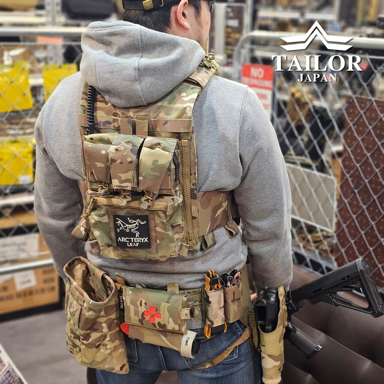 公式【TAILOR JAPAN/テイラージャパン】タクティカルベスト マルチカム