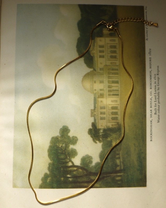 snake chain necklace:gold