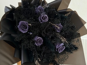 Amethyst（アメジスト）｜プロポーズブーケ／12本のプリザーブドローズ パープル × ブラック
