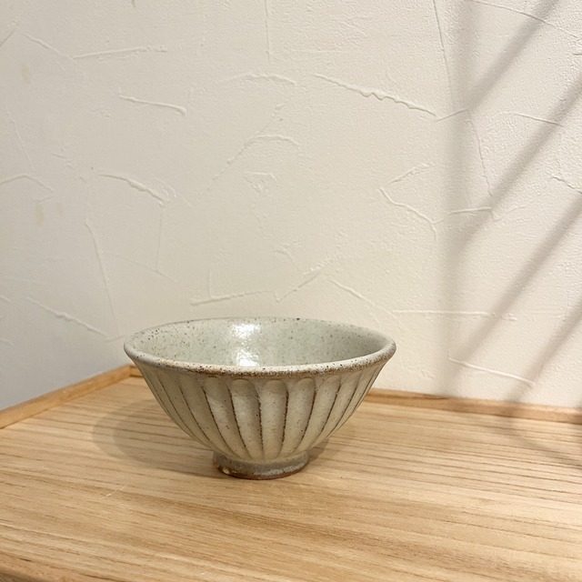 ＜期間限定販売＞　手島英則　粉引　シノギ飯椀　