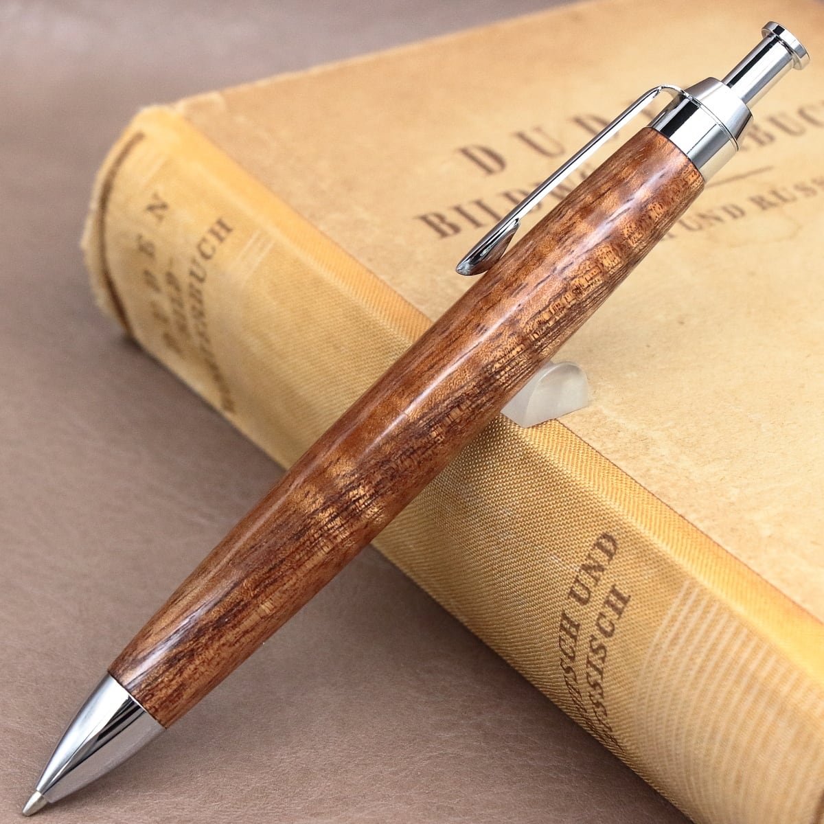 「神が宿る木 ハワイアンコア カーリー 縮杢・Pencil 0.5mm」木軸シャープペンシル Viriditas銘木ペン