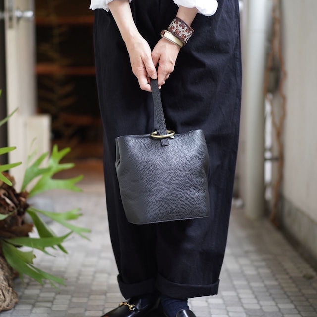 MARROW(マロウ)ONE HANDLE BLACK