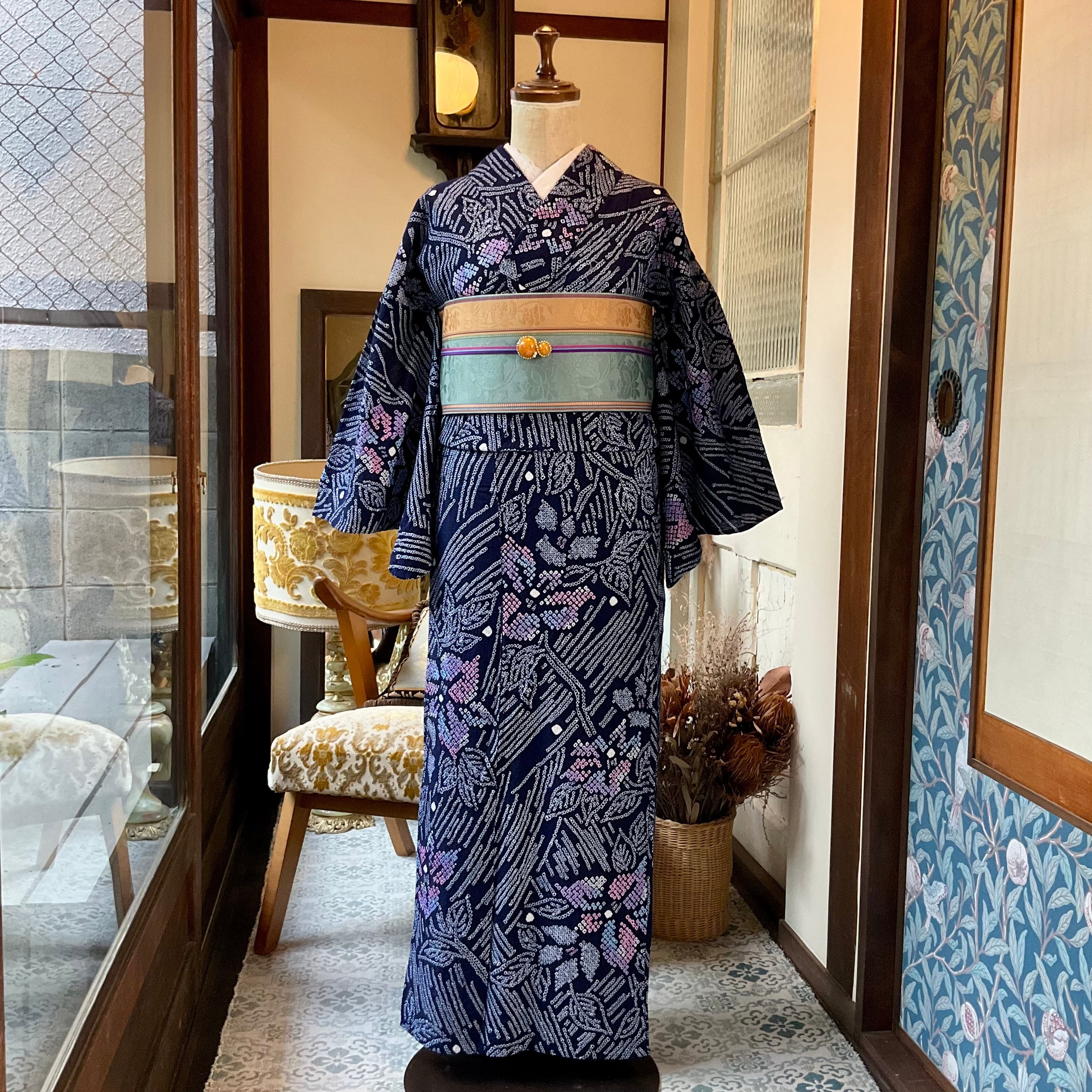 夏宵モザイク＊花 藍 ネイビー 紺 有松鳴海絞り浴衣 B675 | kimono tento