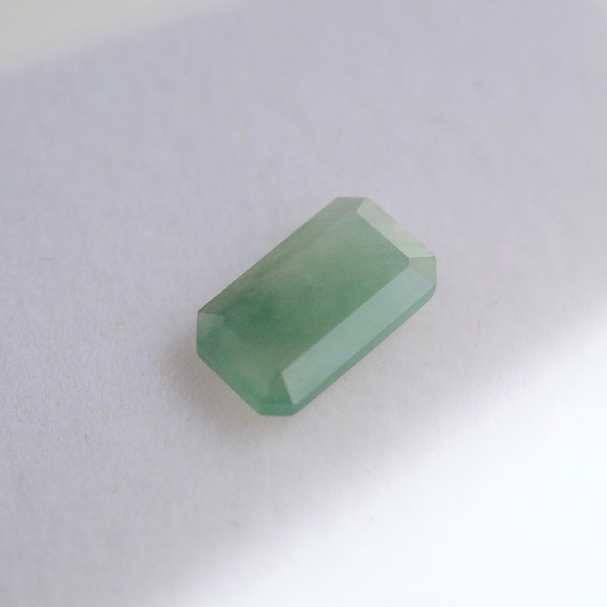 334】翡翠 ミャンマー産 ファセットルース 2.31ct | koku.stone