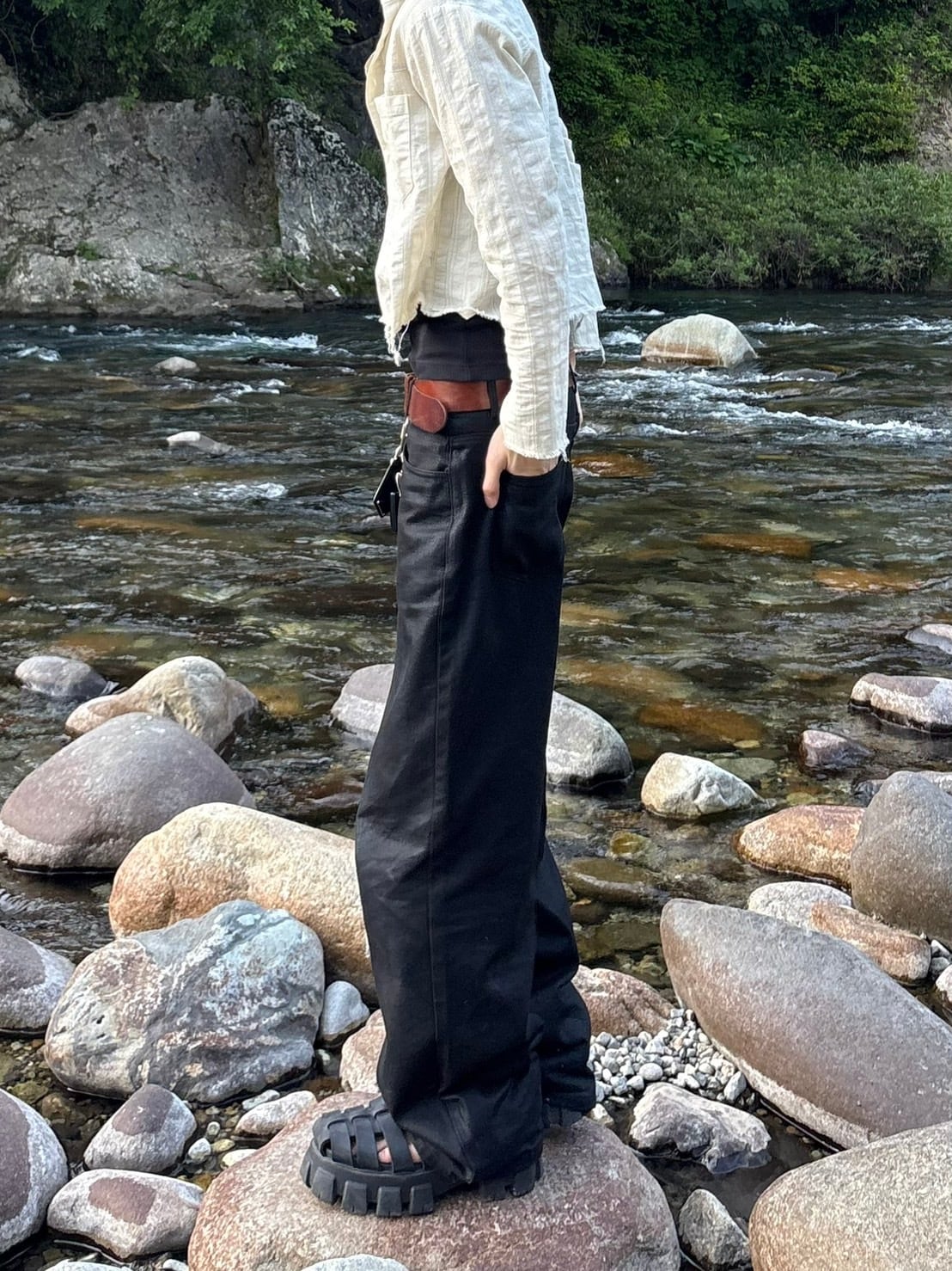 即納】RADIANT Straight lubecoating denim | 韓国ファッション