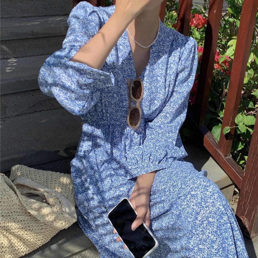 ワンピース レディース 3色 フレアワンピース ロング丈 長袖 パフスリーブ Vネック フレア Aライン ウエストマーク ポケット ハイウエスト ポリエステル かわいい 大人可愛い シンプル カジュアル エレガント 清楚 おしゃれ 綺麗 お嬢様 おとな ナチュラル こなれ感 キュート ガーリー レトロ 華やか 小花柄 通勤 学生 通学 デート お出かけ 女子会 パーティー リゾート 旅行 カフェ巡り 街歩き フリーサイズ ゆったり 10代 20代 30代 ママ 韓国系 着回し 体型カバー モテ 送料無料