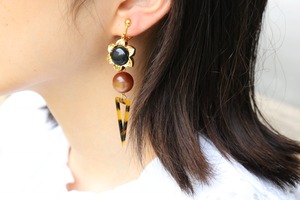 pierce/earring 花の咲く頃に想う Brown