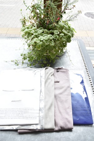 shinyaseki(シンヤセキ) 26S/S ノースリーブタートルTOPS