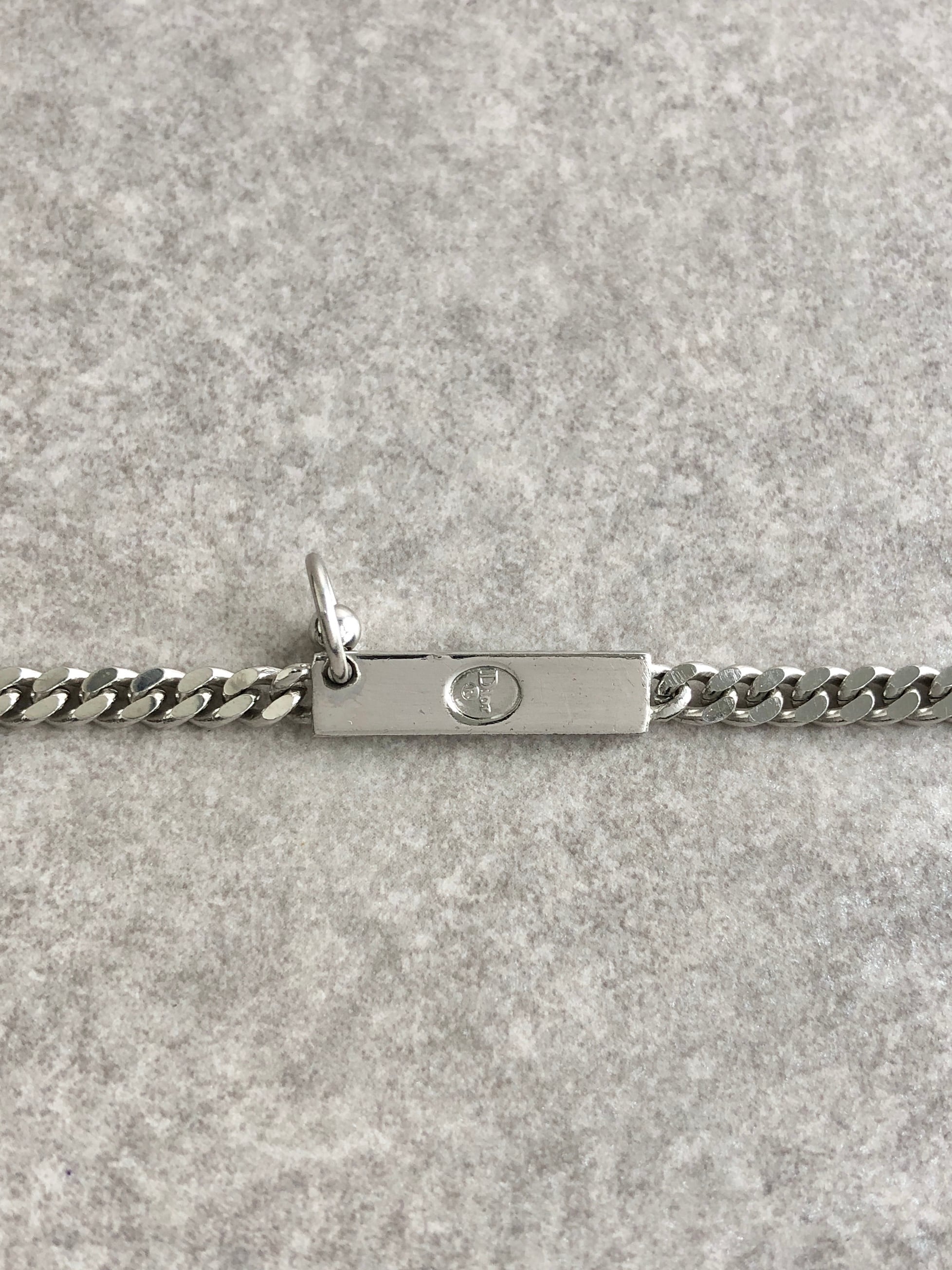 ディオール  ブレスレット シルバー  Dior ロゴプレート付きブレスレット Dior ディオール チェーンブレスレット シルバーカラー ロゴ プレート