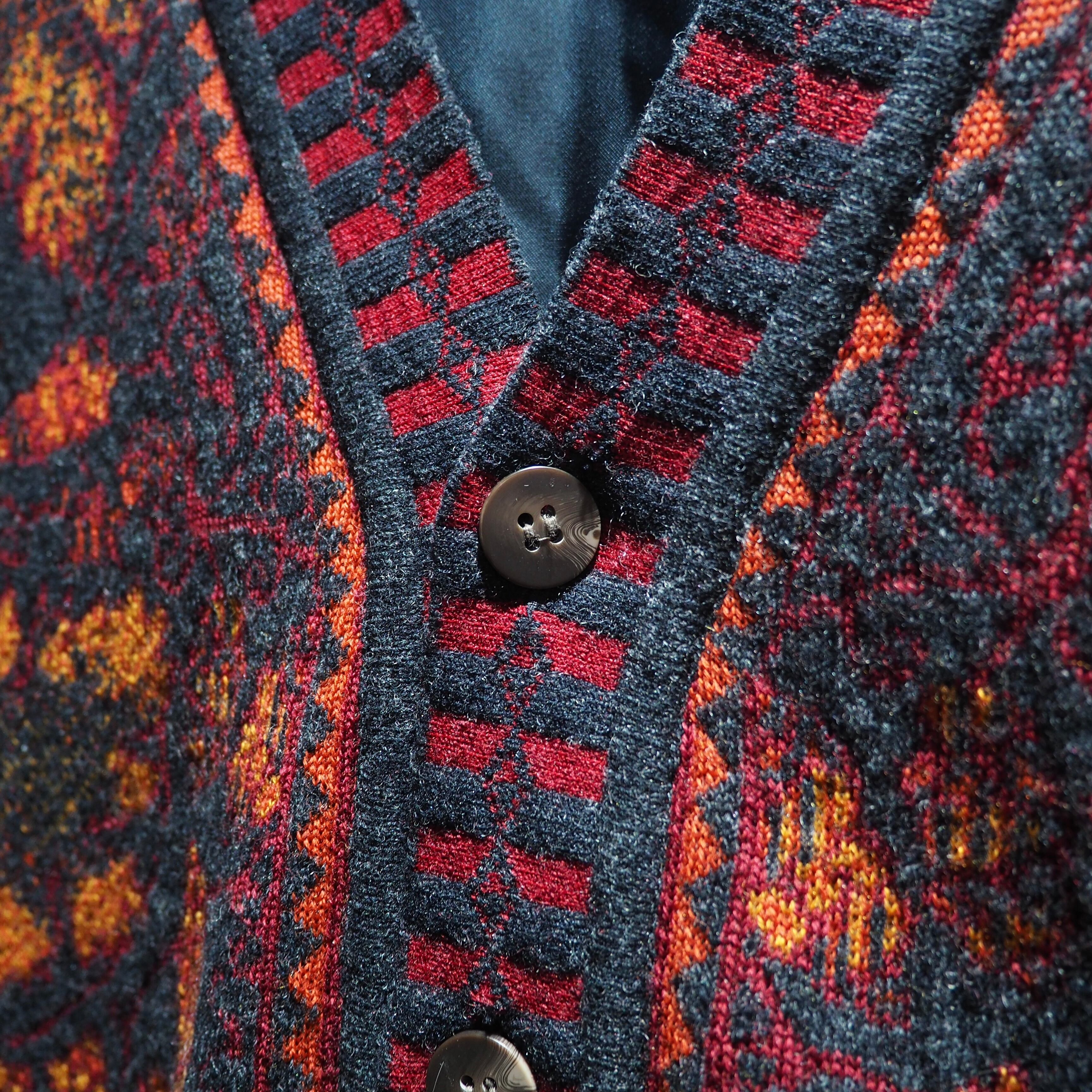 " OLD KENZO " Beautiful Flower Embbossed vintage knit vest