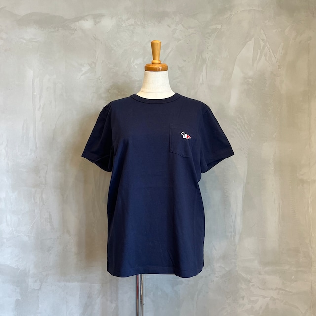 MAISON KITSUNE/トリコロールフォックスパッチクラシックポケットTシャツ