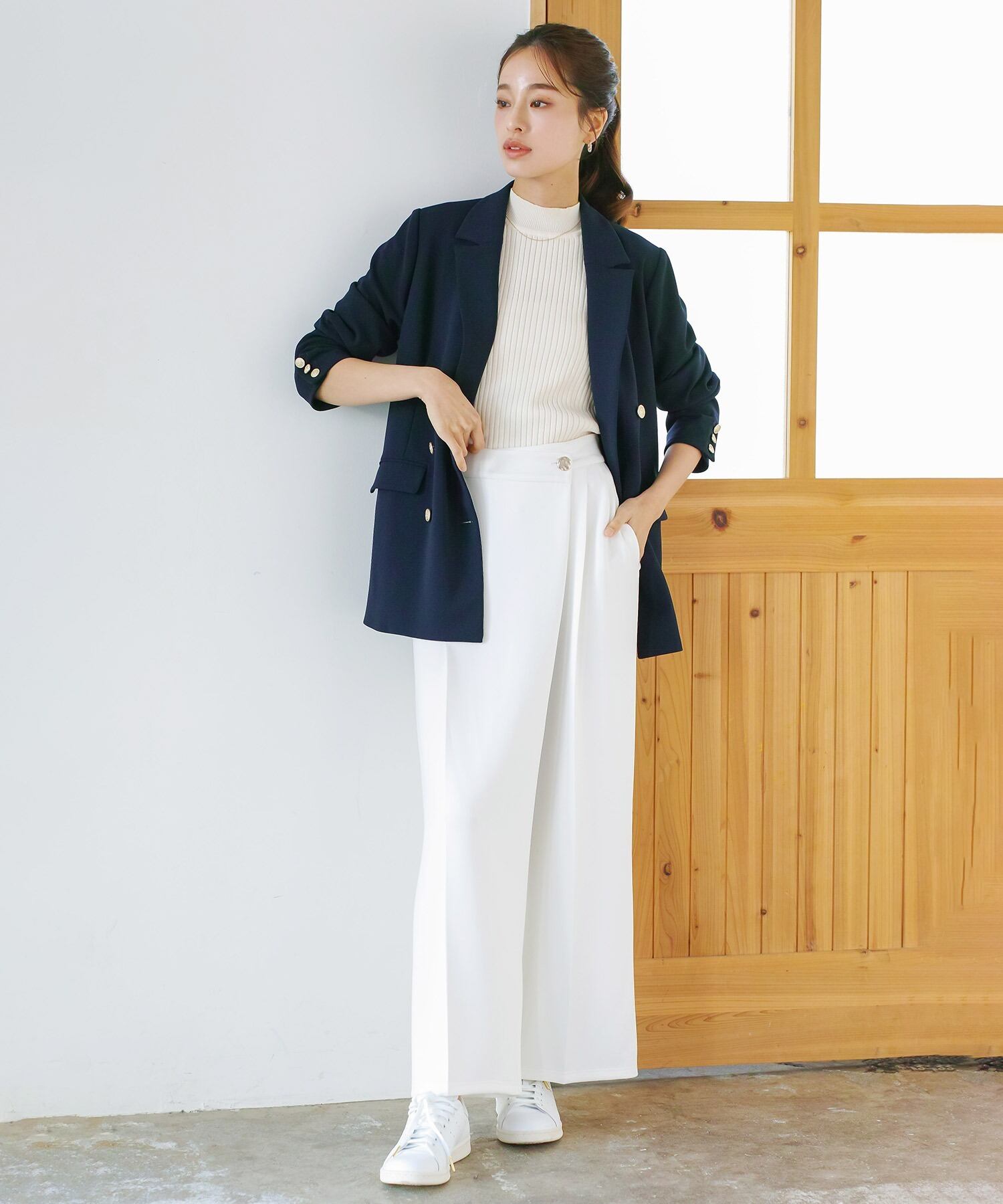 美品✨ホワイトジョーラ　洗えてシワになりにくいダブルジャケット・ロングスカート 洗えて動けるワーママダブルジャケット【手洗いできるハイストレッチ