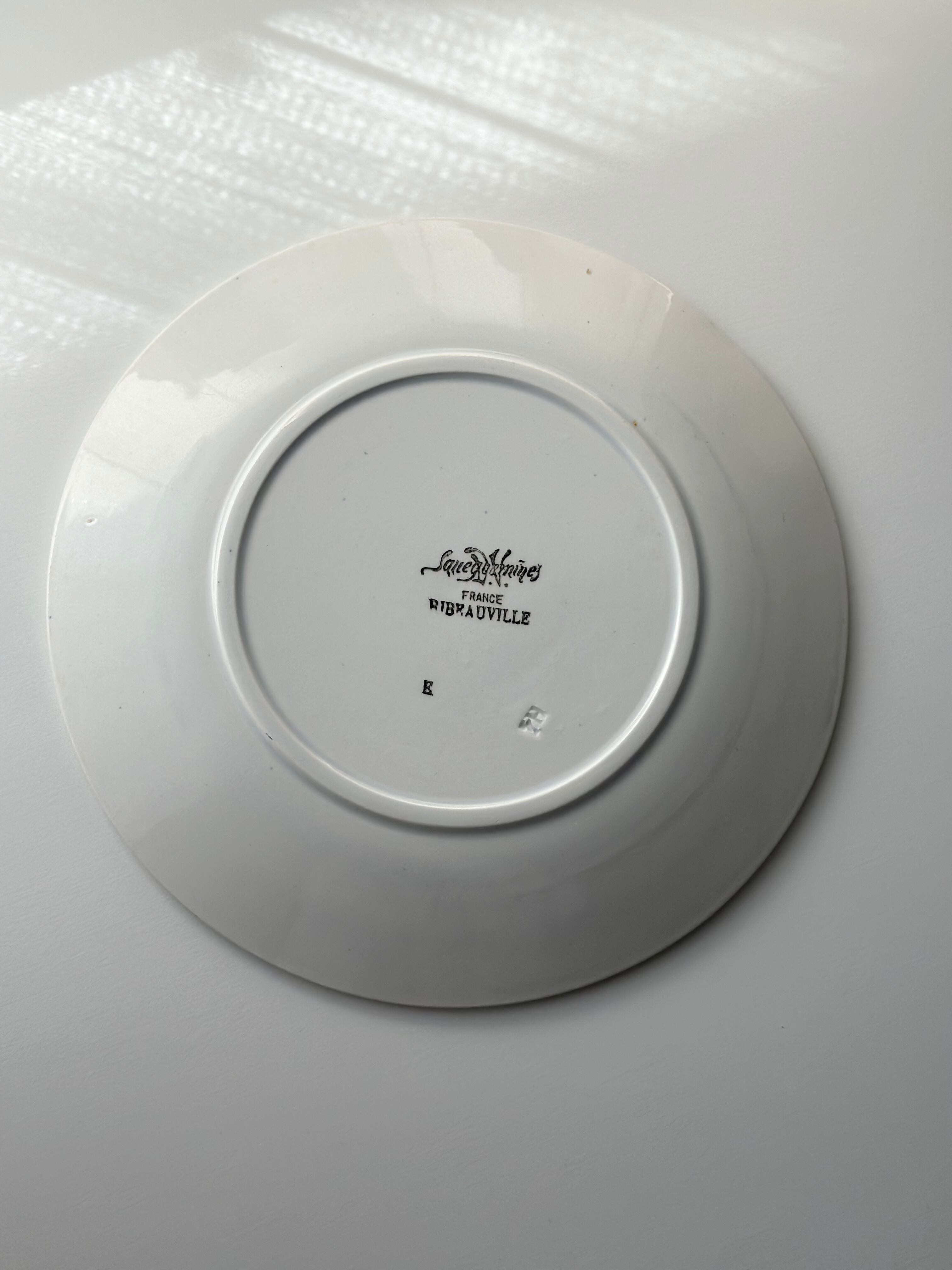 2025年最新】sarregueminesの人気アイテム - メルカリ 美品 フランス