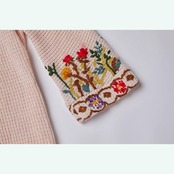 レトロガーリー：美しい刺繍が施されたフォークロアワンピース Y0153