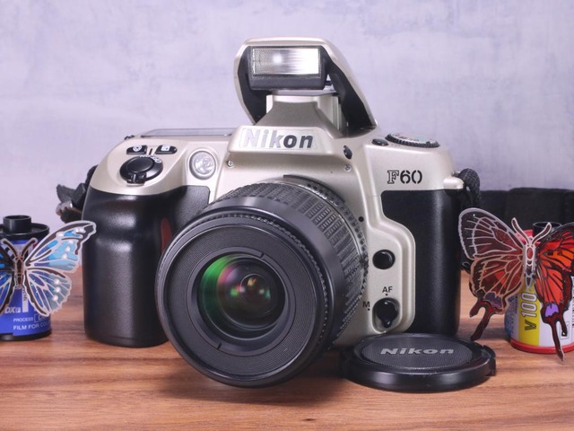 Nikon F60 ズームレンズセット 1