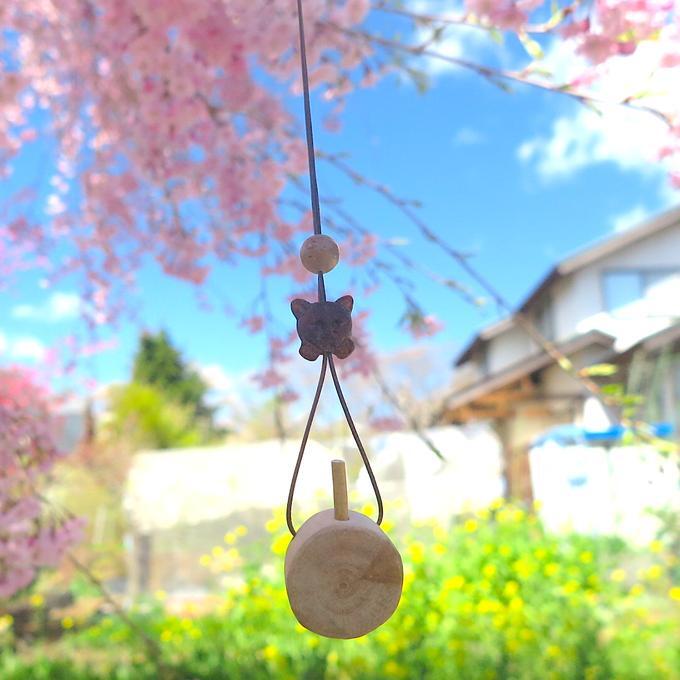 【一点物】✦⋆.八ヶ岳の森の贈り物 ✦⋆.·考える猫と桜の木とムーンストーンのアロマボトルネックレス ⋆.·✦