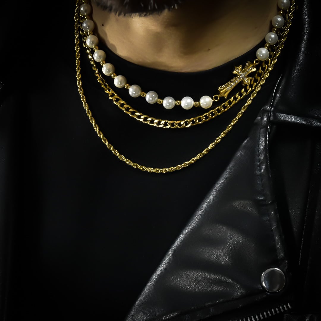 316L Shell Pearl × Swarovski Hawaiian Cross 【GOLD 316L Shell Pearl × Swarovski Hawaiian Cross 【GOLD