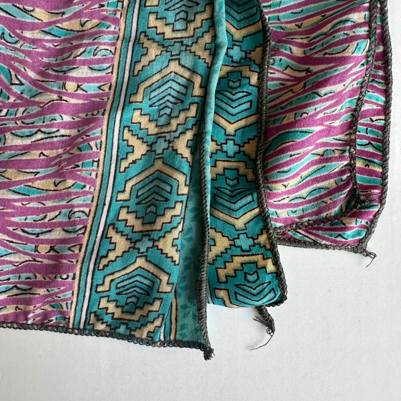 No.008 | リサイクルサリースカーフ Sサイズ