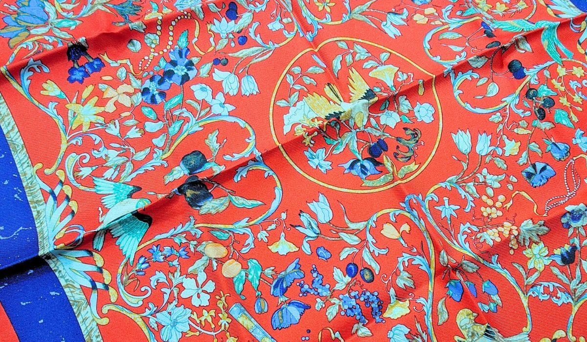 HERMES エルメス シルク スカーフ カレ45 PIERRES D' ORIENT ET D