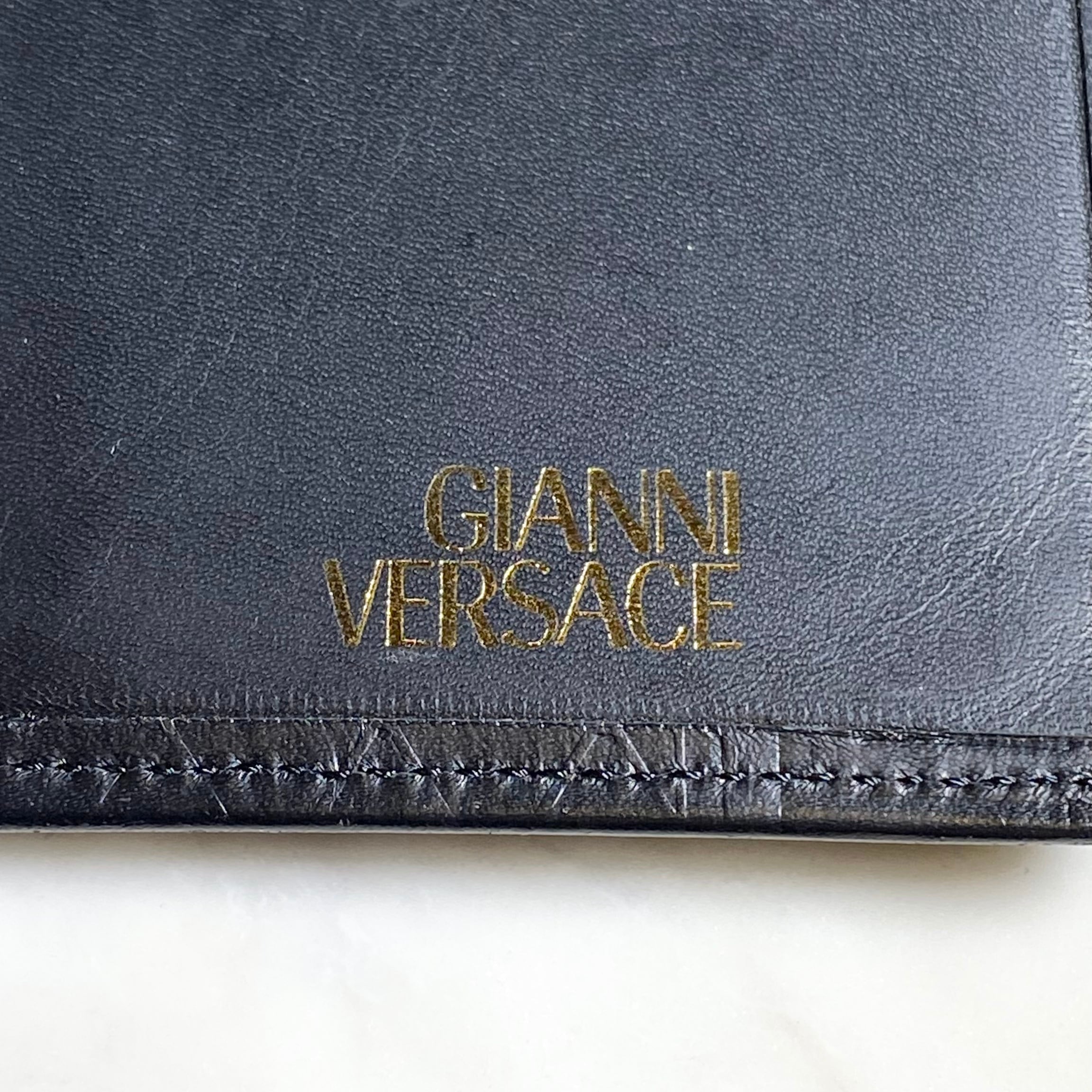 vintage GIANNI VERSACE black leather long wallet | NOIR ONLINE