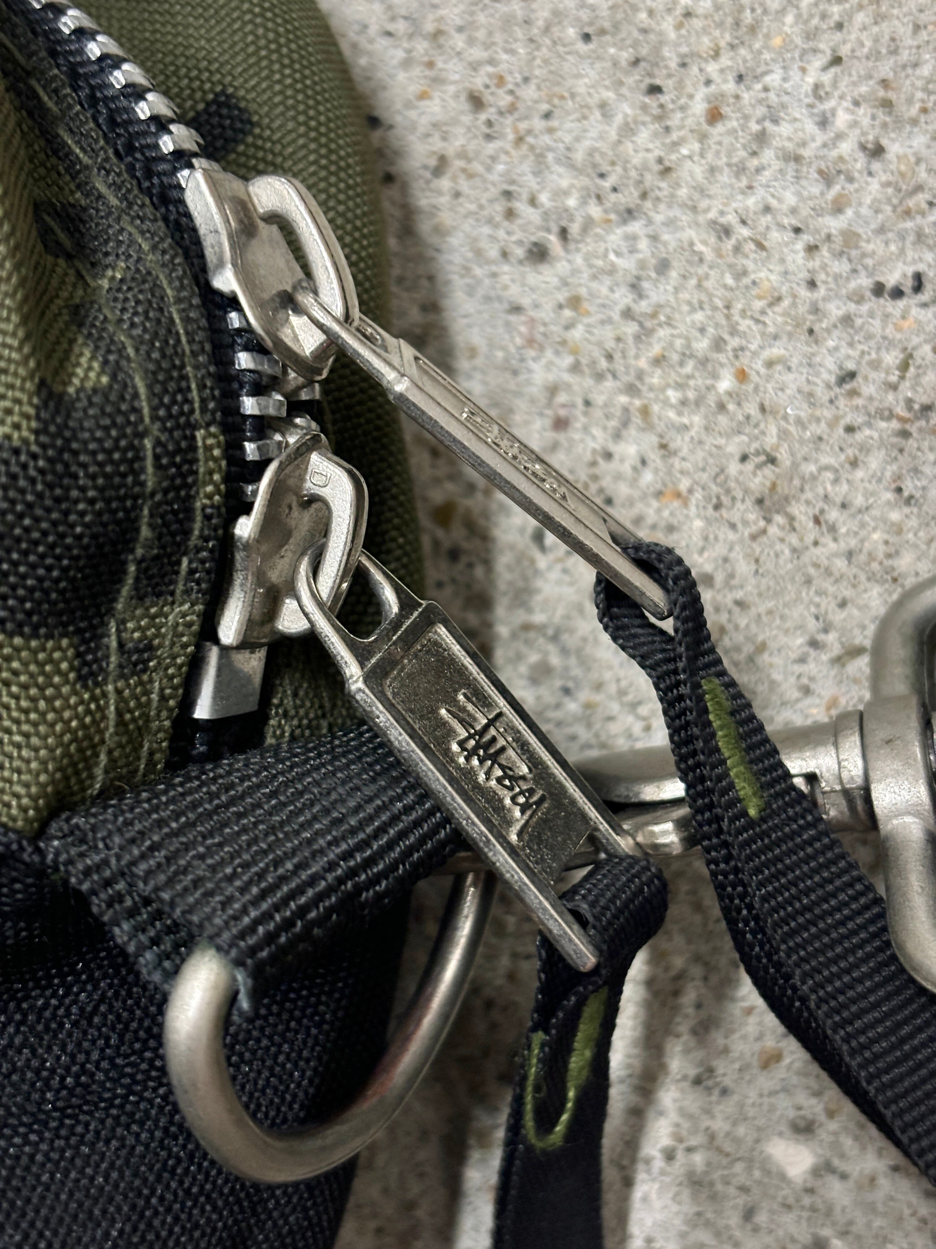 00s OLD STUSSY/Shoulder Bag/デジカモ/ショルダ－バッグ/P.G.S/カ－キ