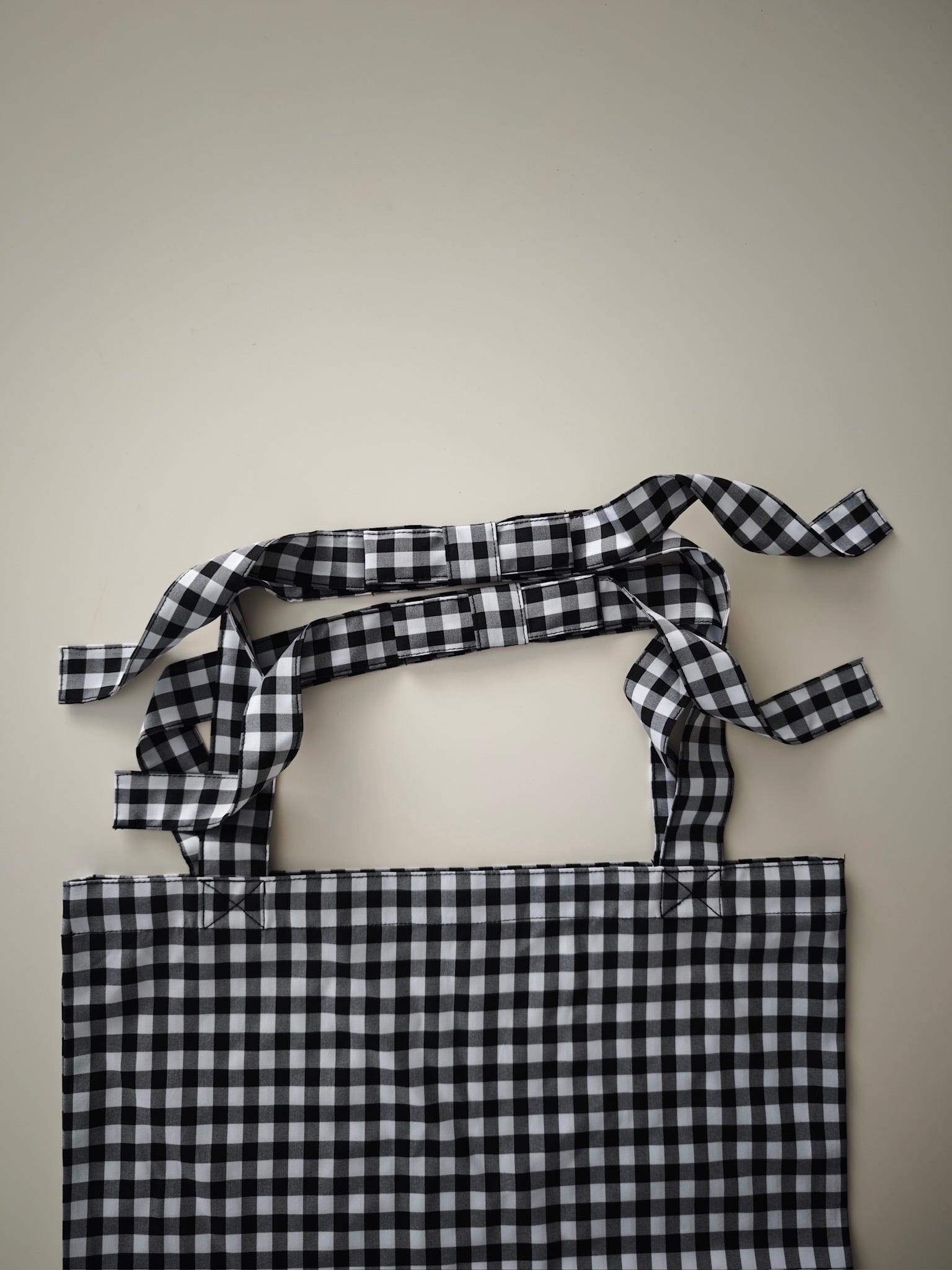 【完売】YOIHI / ディズニー ミッキーマウスデザイン バッグチャーム 受注販売】ディズニー ミッキーマウスデザイン バッグチャーム