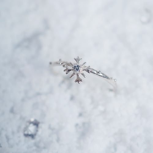 Snow Crystal *〜雪の結晶リング〜* (silver×Aquamarine)