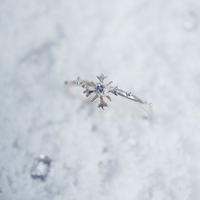 Snow Crystal *〜 雪の結晶リング〜*(gold×sapphire)