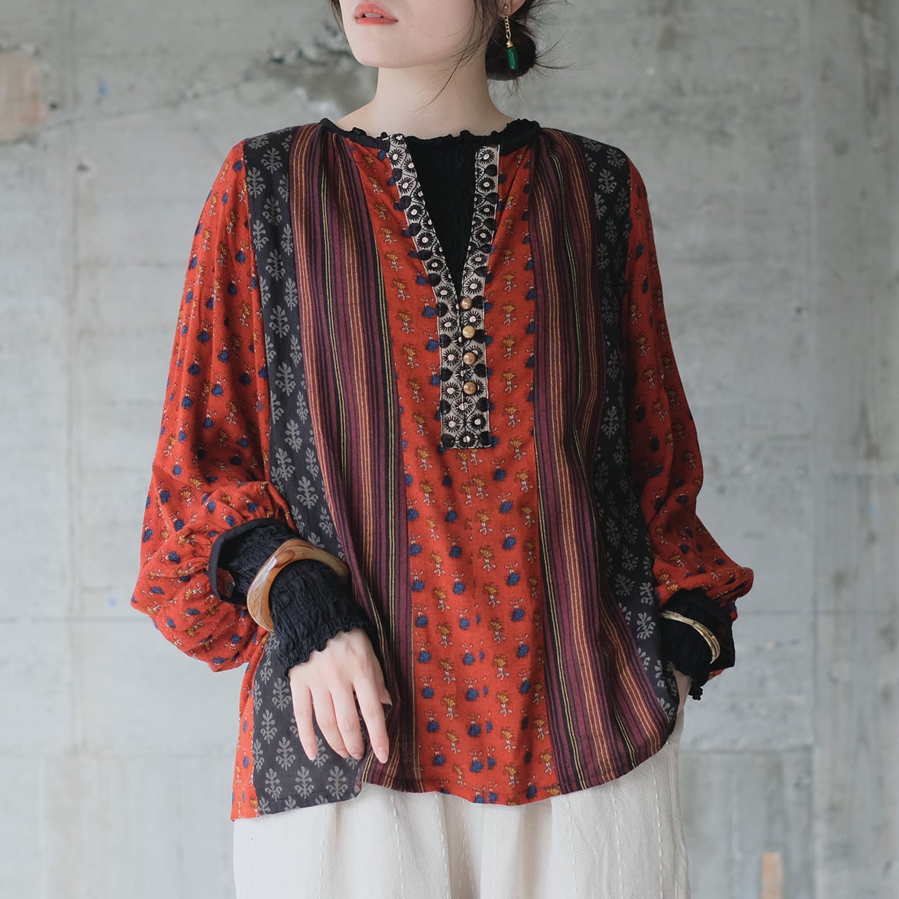 ミステリアスに煌めく♪オリエンタルパッチワークブラウス(25w-07)オレンジ