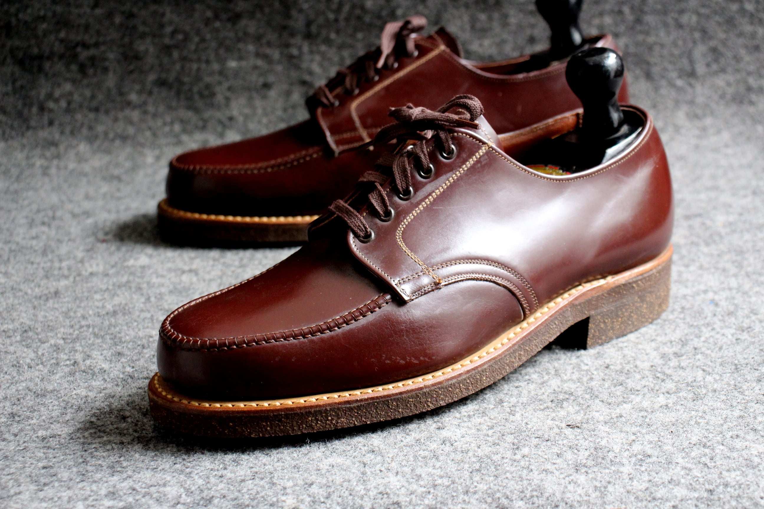 SUPER 8 SHOES